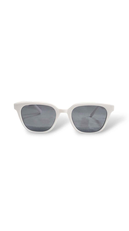 SpecsFriendly unisex classic square UV Shades