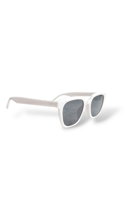 SpecsFriendly unisex classic square UV Shades