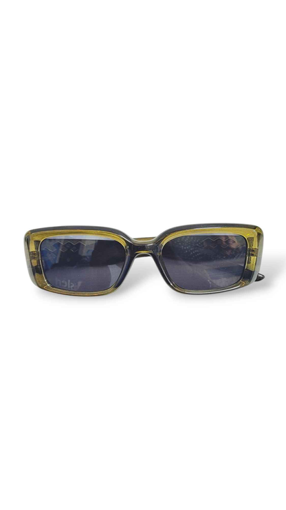 SpecsFriendly Bold catty UV Shades