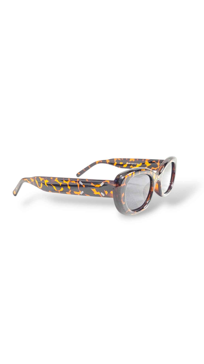 SpecsFriendly Bold catty UV Shades