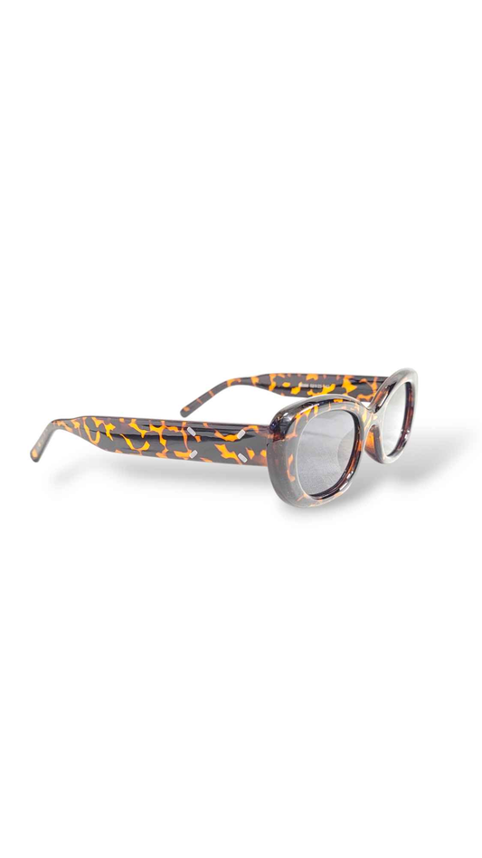 SpecsFriendly Bold catty UV Shades